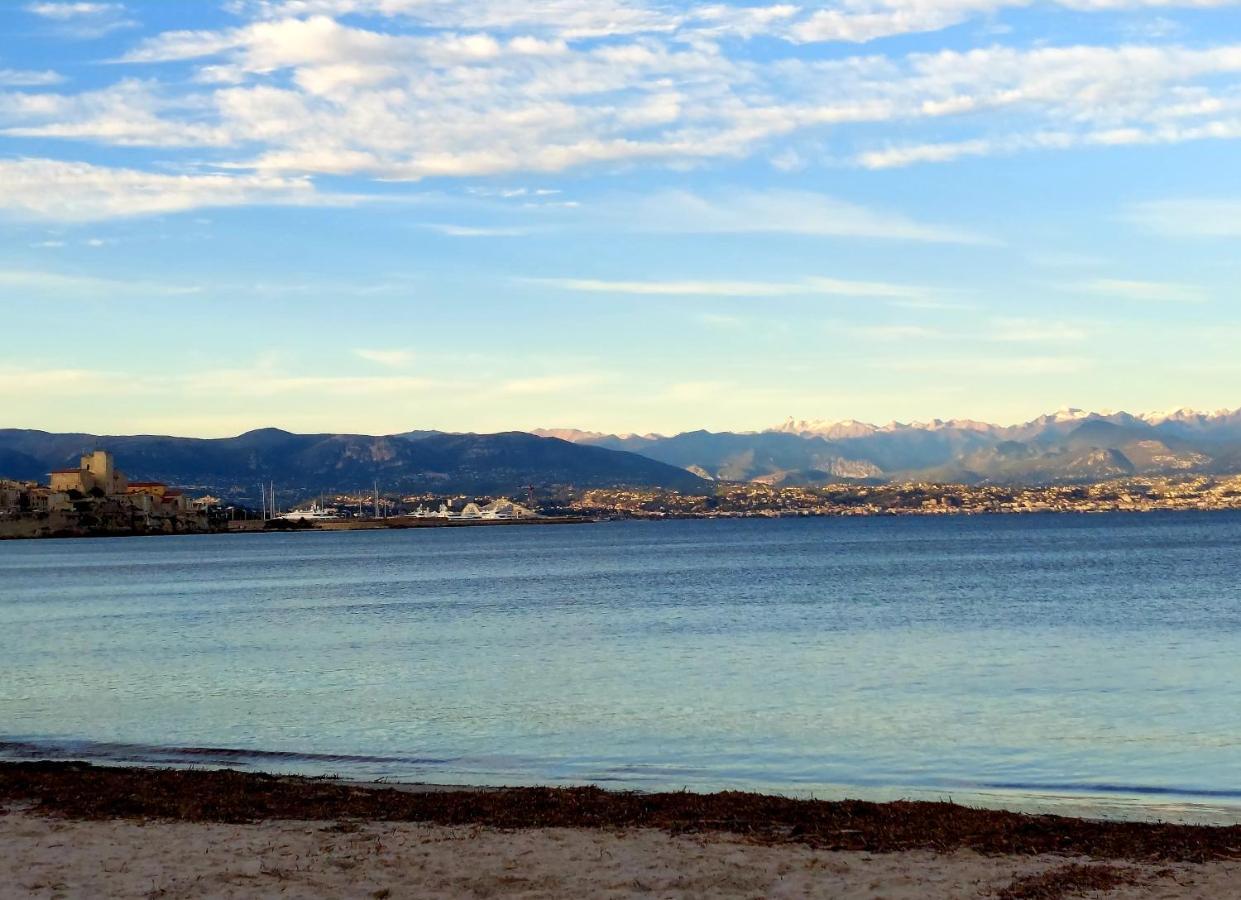 Plage La Salis 3 Chambres, Jardin - 3 Bedrooms Antibes Exterior foto